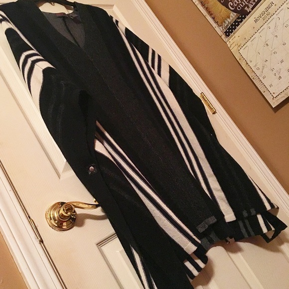 Joyce Leslie Poncho - Picture 4 of 4